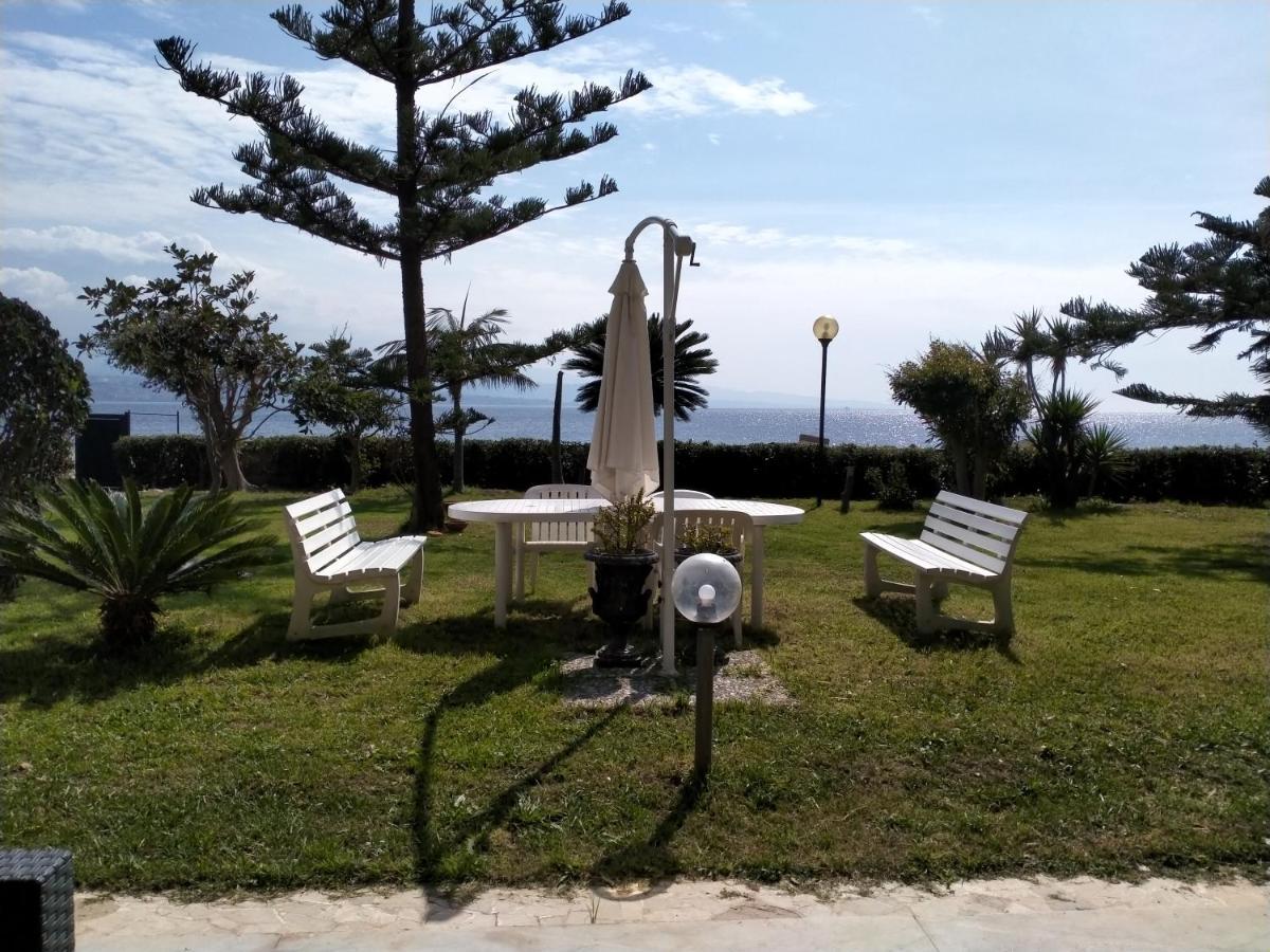 Villa Sullo Stretto Sant'Agata  Dış mekan fotoğraf