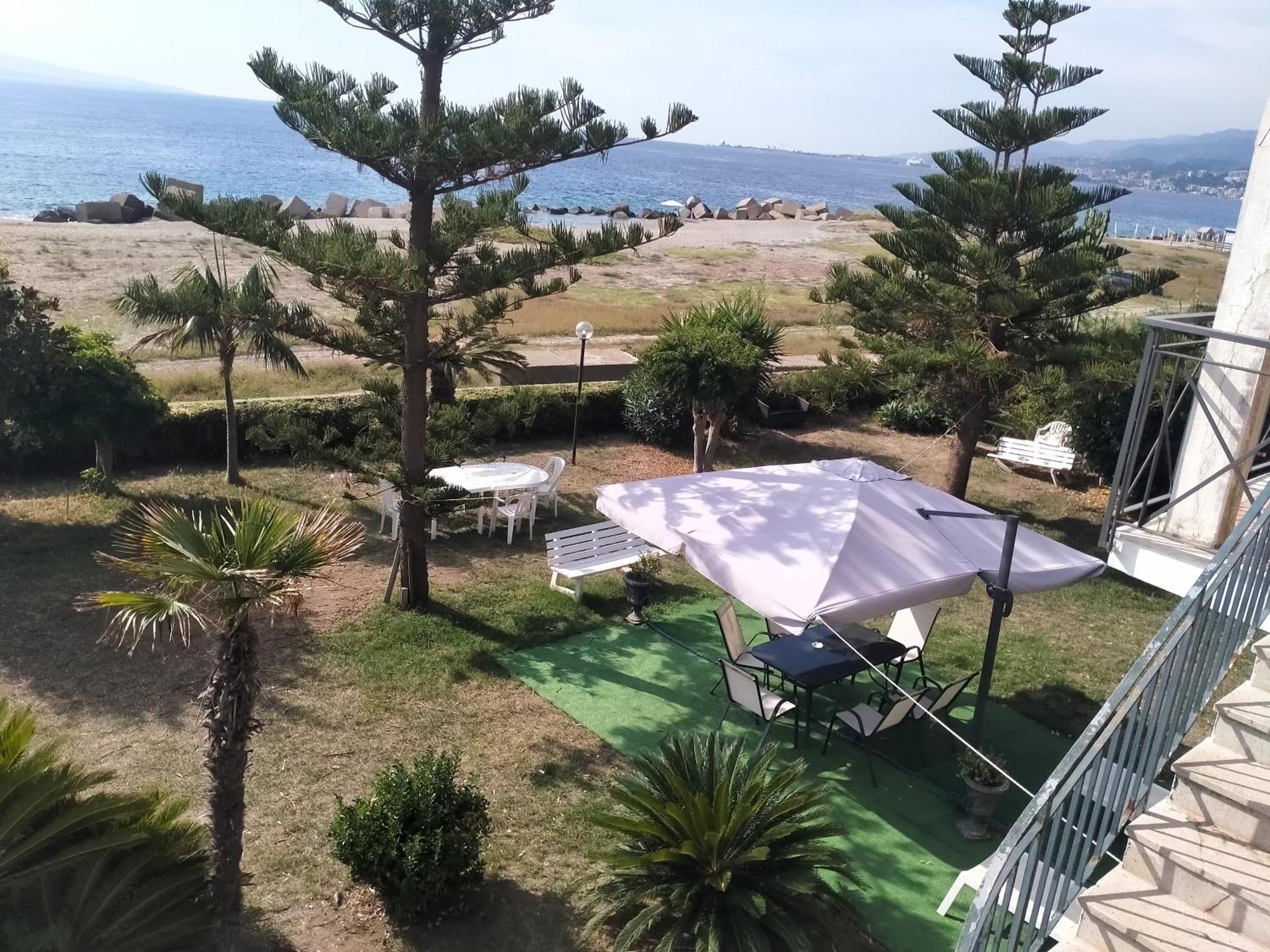 Villa Sullo Stretto Sant'Agata  Oda fotoğraf