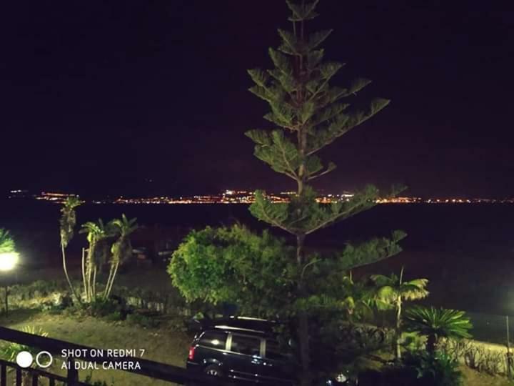 Villa Sullo Stretto Sant'Agata  Dış mekan fotoğraf
